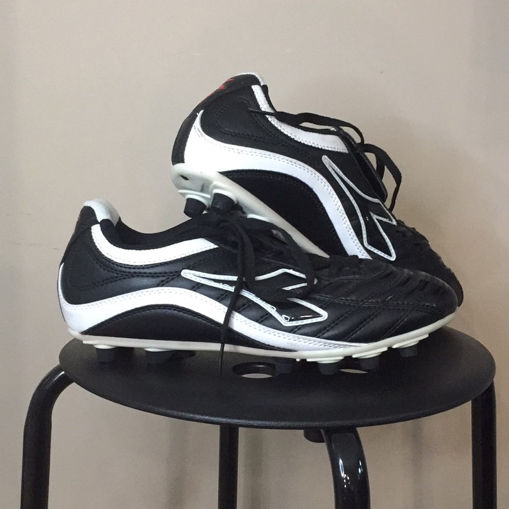 Diadora Soccer/Football/ Rugby Field Cleats